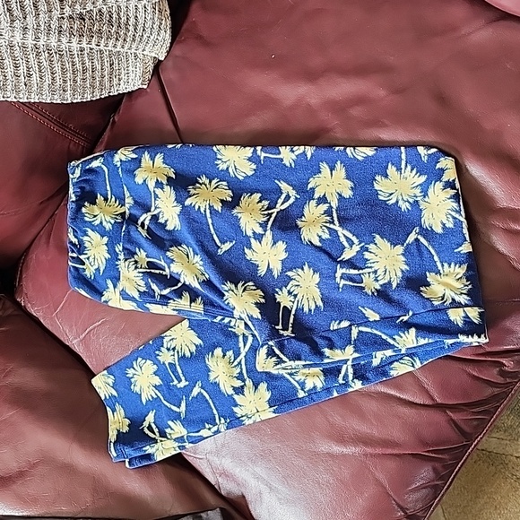 Women's, Sm., LulaRoe Leggings, Navy with Yellow Palm Trees. - Picture 1 of 3